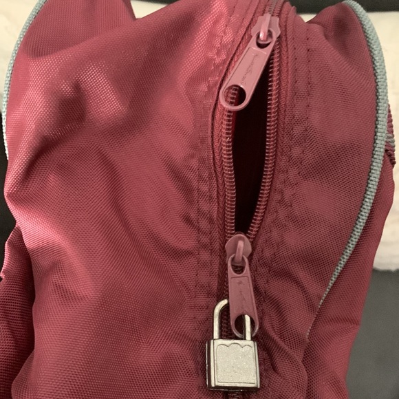 Gloria Vanderbilt luggage bag NIB - Picture 4 of 6